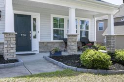 720 Holm Oak Road  photo 4