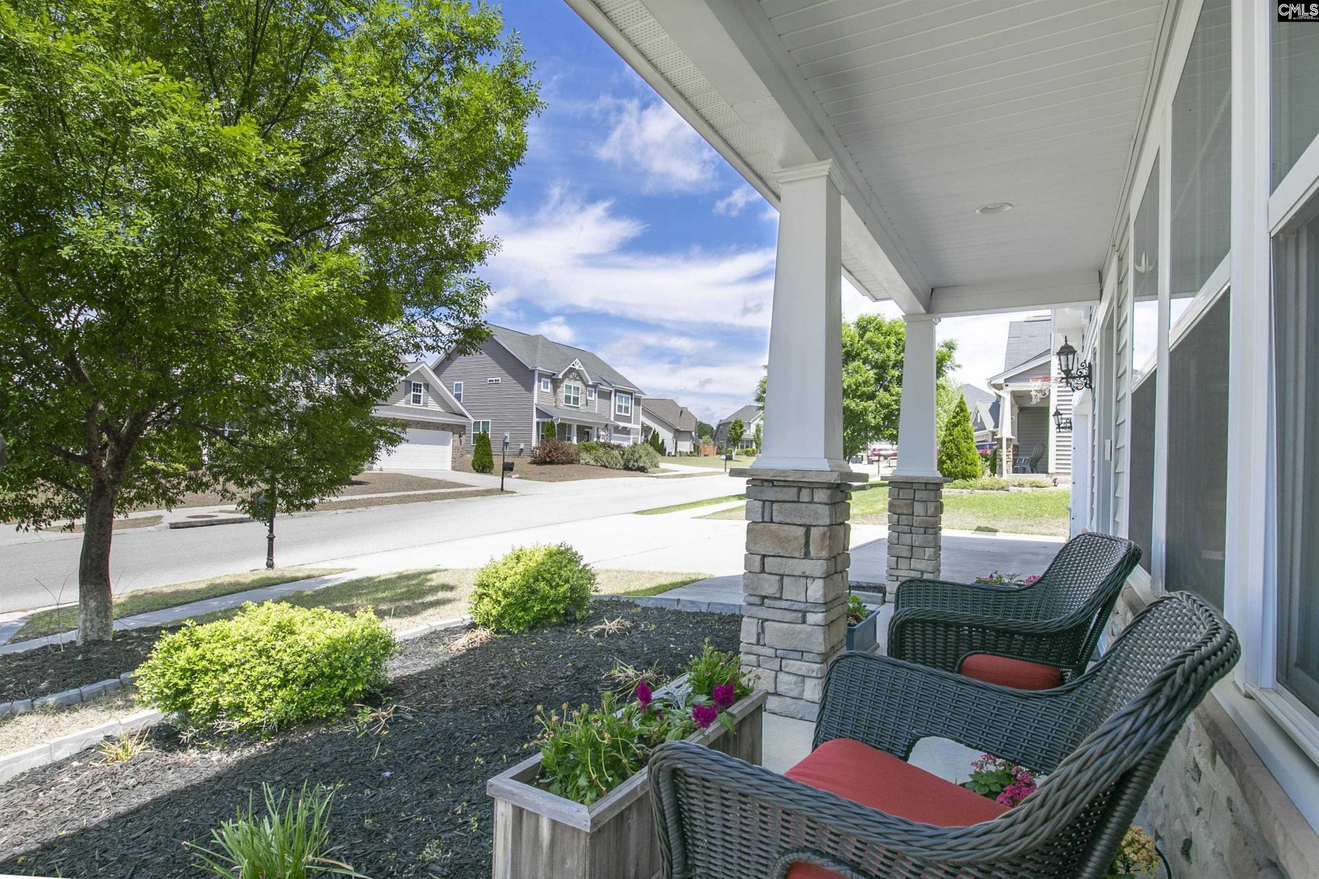 720 Holm Oak Road  Photo 4