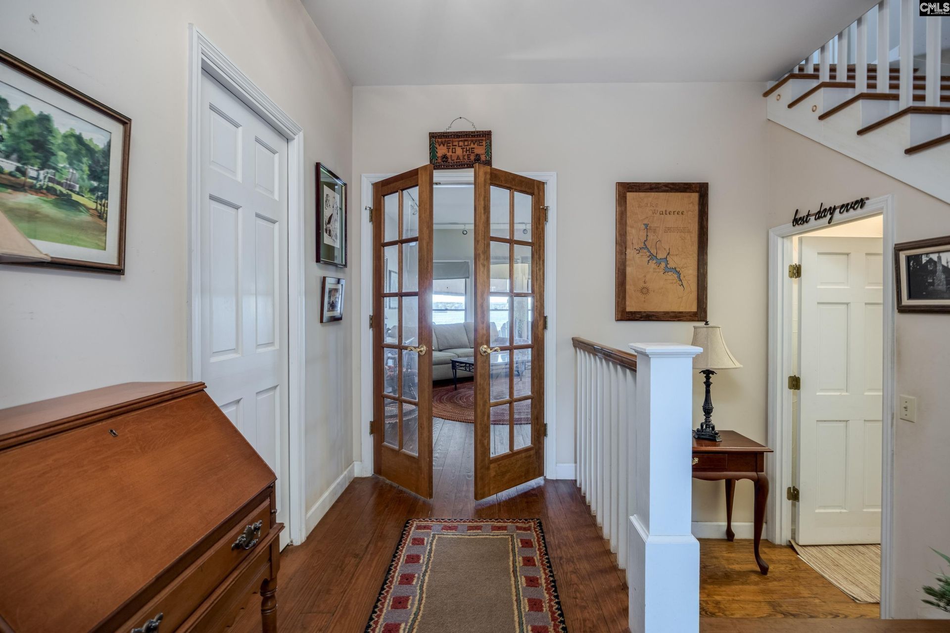 2577 Harbor View Road  Photo 12