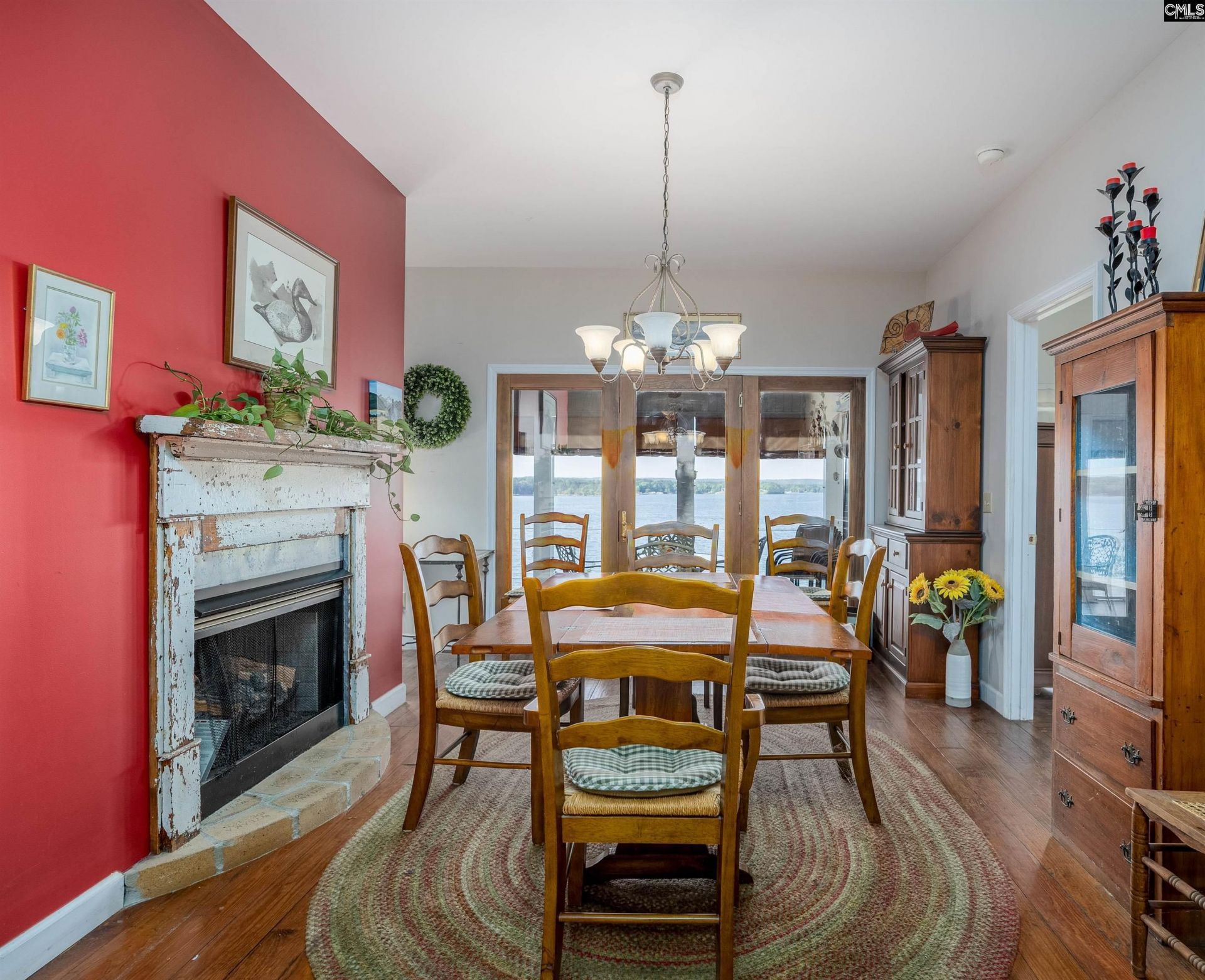 2577 Harbor View Road  Photo 16