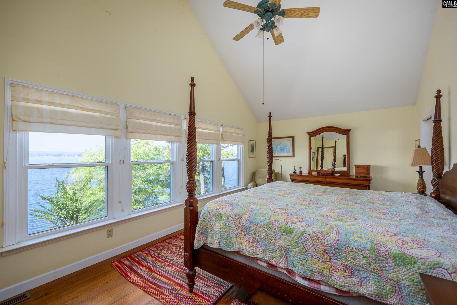 2577 Harbor View Road  Photo 22