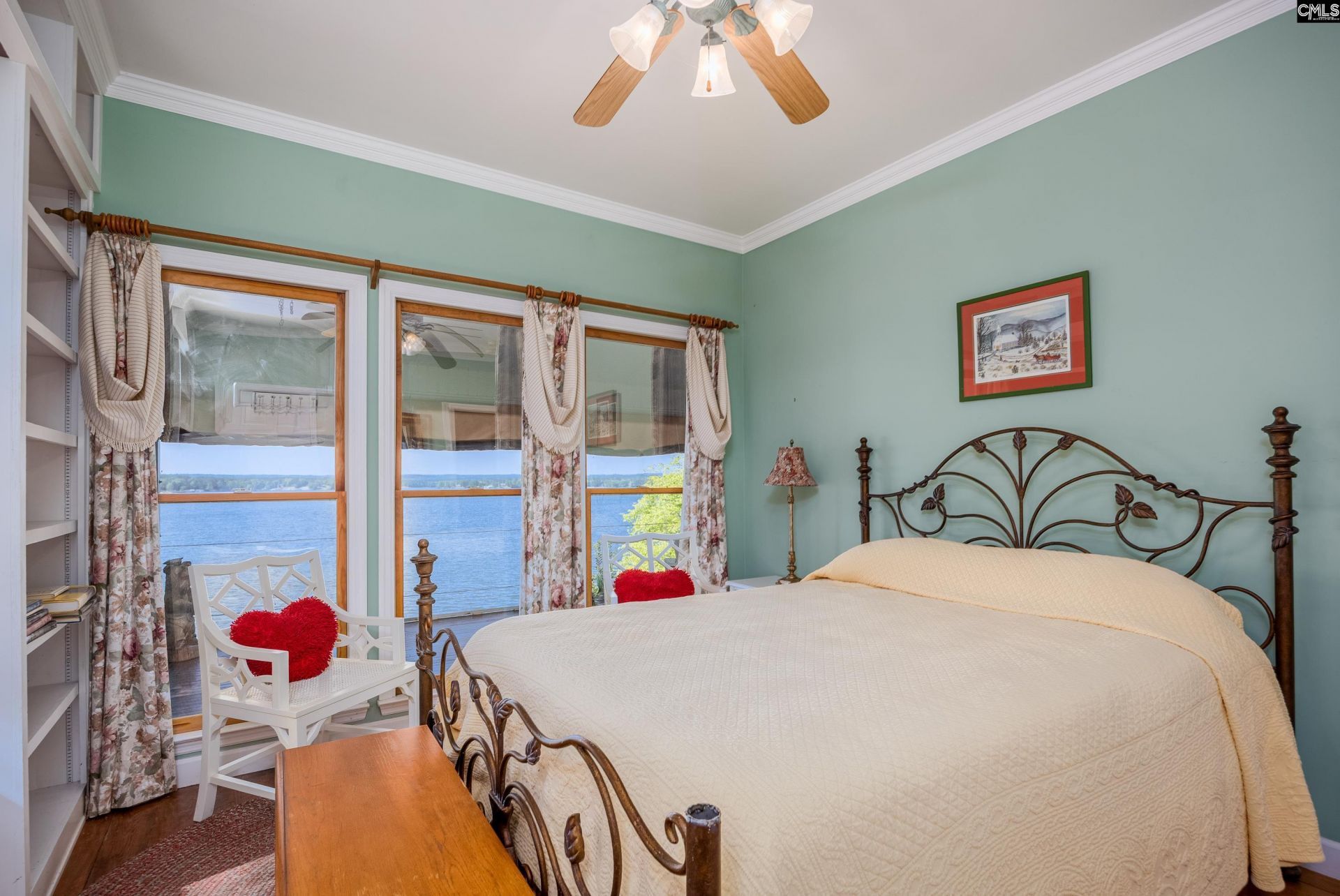 2577 Harbor View Road  Photo 29