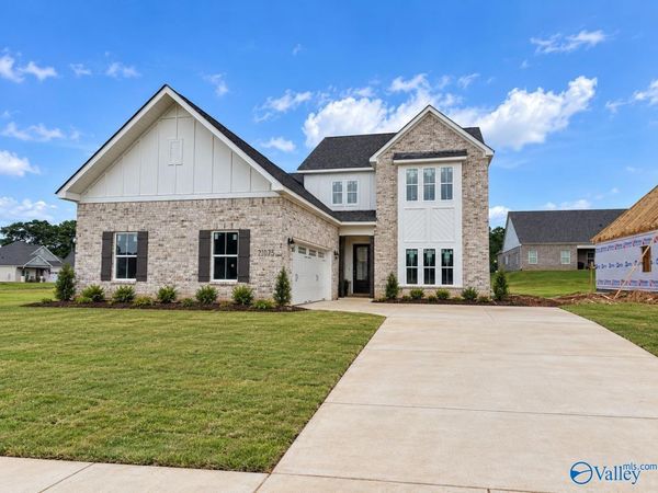 21075 Lamb Avenue, Athens, AL 35613