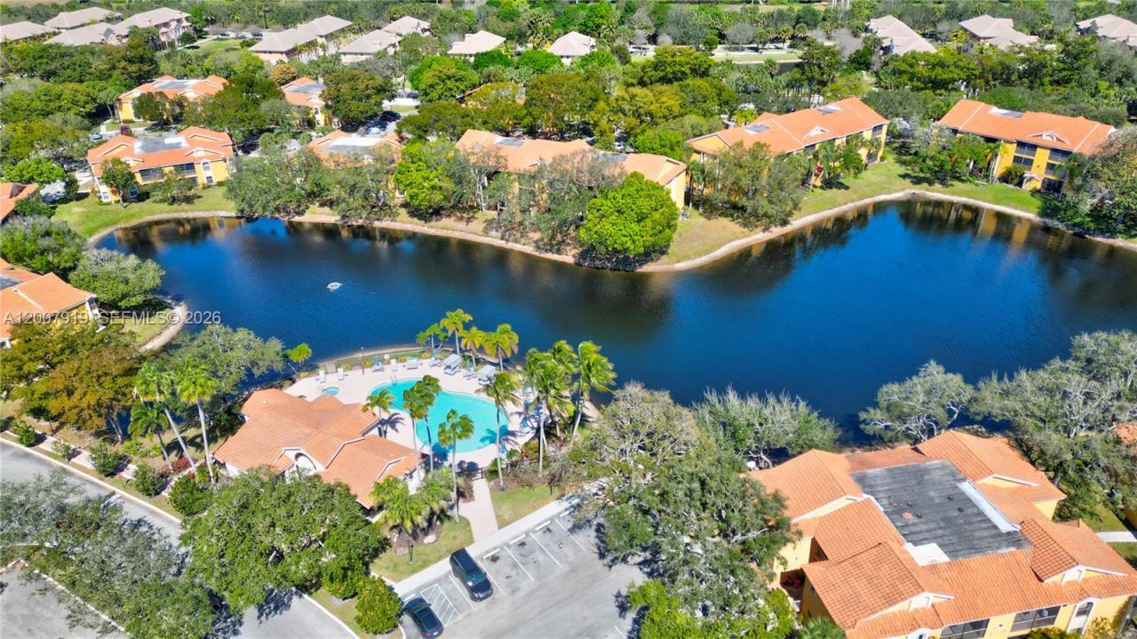 3846 Coral Tree Cir, Unit 3846, Coconut Creek, FL 33073 Photo