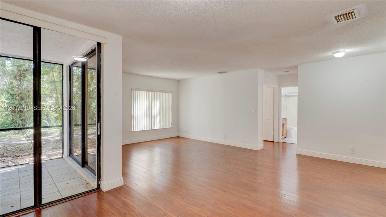 3846 Coral Tree Cir, Unit 3846, Coconut Creek, FL 33073 Photo