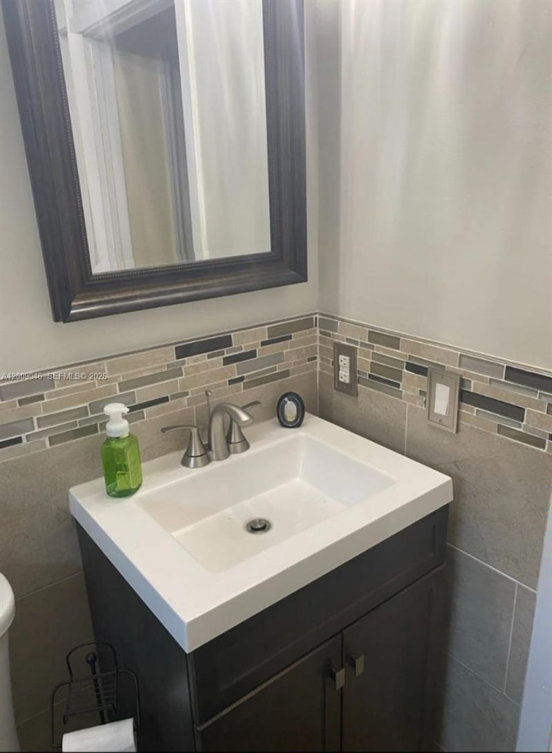 8741 NW 141st Ter , Unit NW, Miami Lakes, FL 33018 Photo