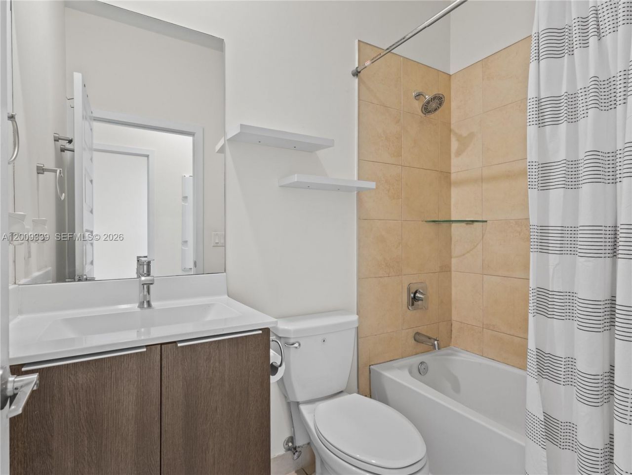 8382 NW 51st Ter, Unit 8382, Doral, FL 33166 Photo