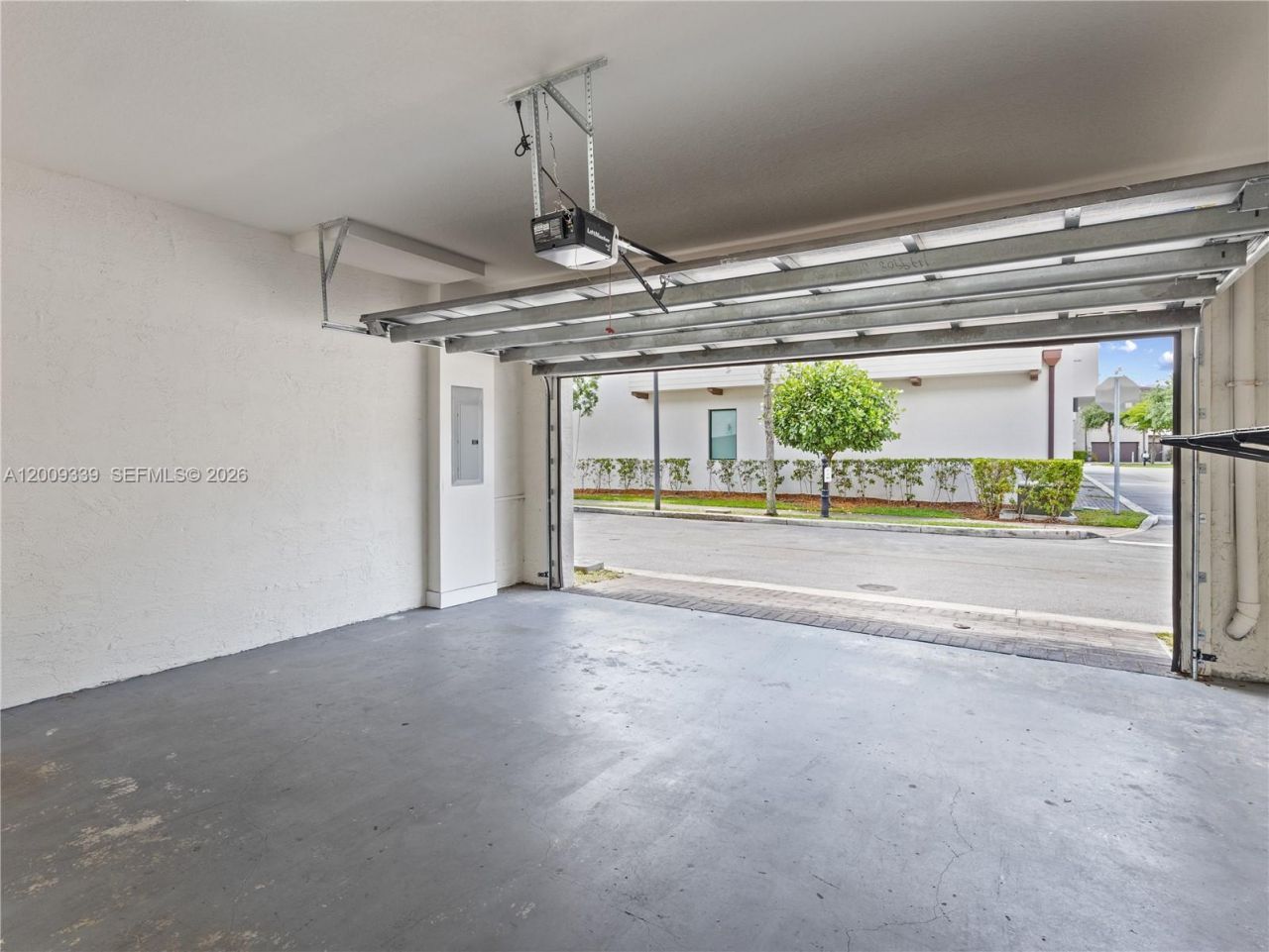 8382 NW 51st Ter, Unit 8382, Doral, FL 33166 Photo