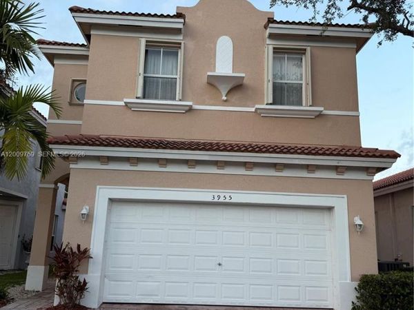 3955 NE 13th Dr , Homestead, FL 33033