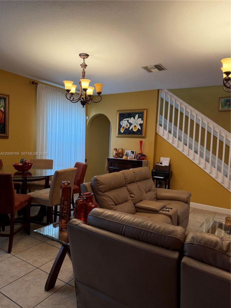 3955 NE 13th Dr , Homestead, FL 33033 Photo