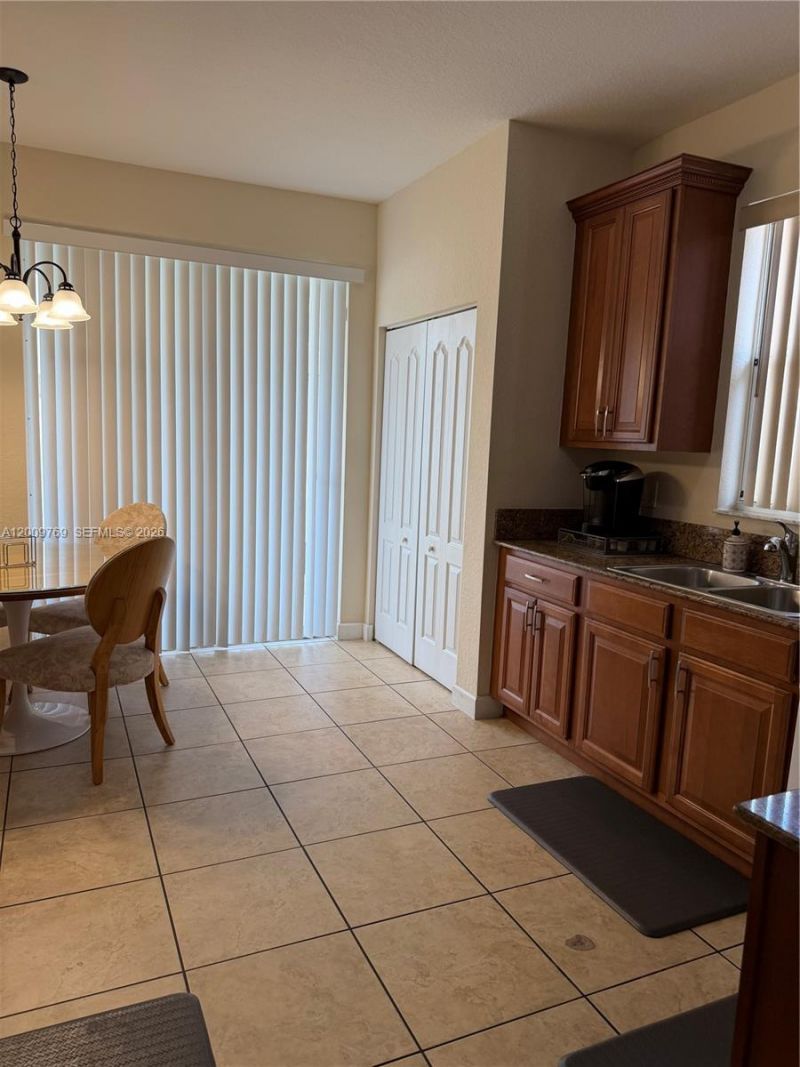 3955 NE 13th Dr , Homestead, FL 33033 Photo