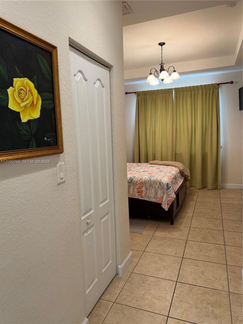 3955 NE 13th Dr , Homestead, FL 33033 Photo
