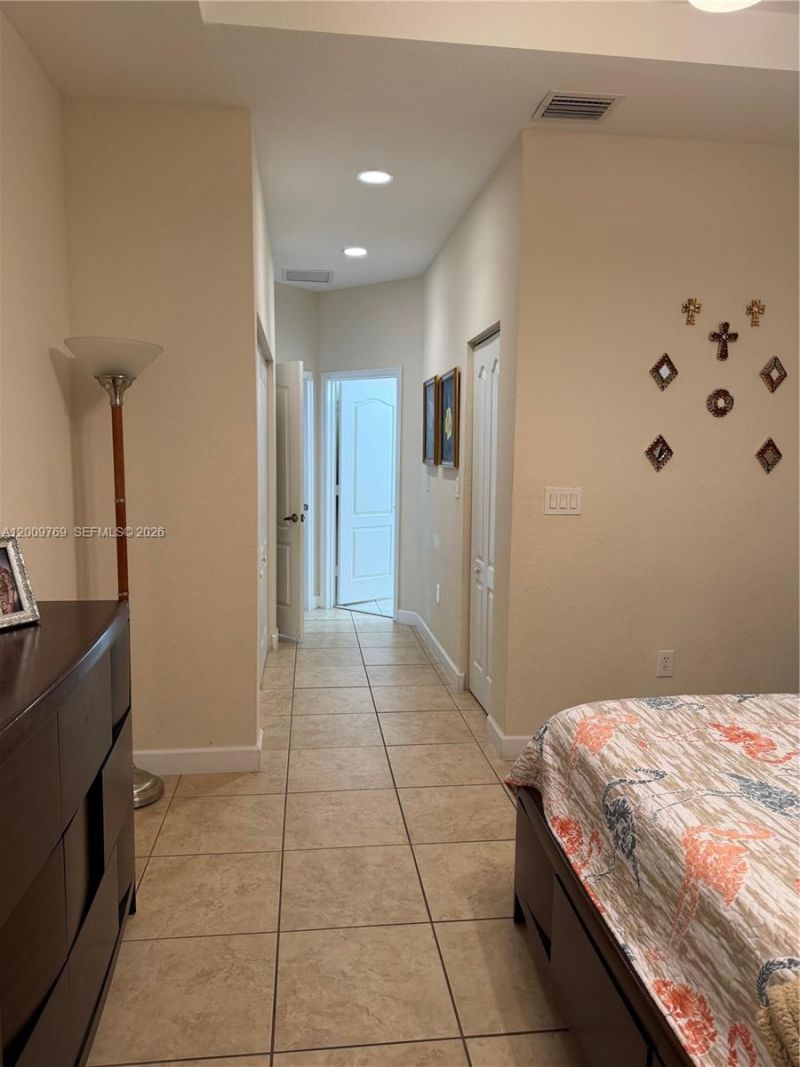 3955 NE 13th Dr , Homestead, FL 33033 Photo