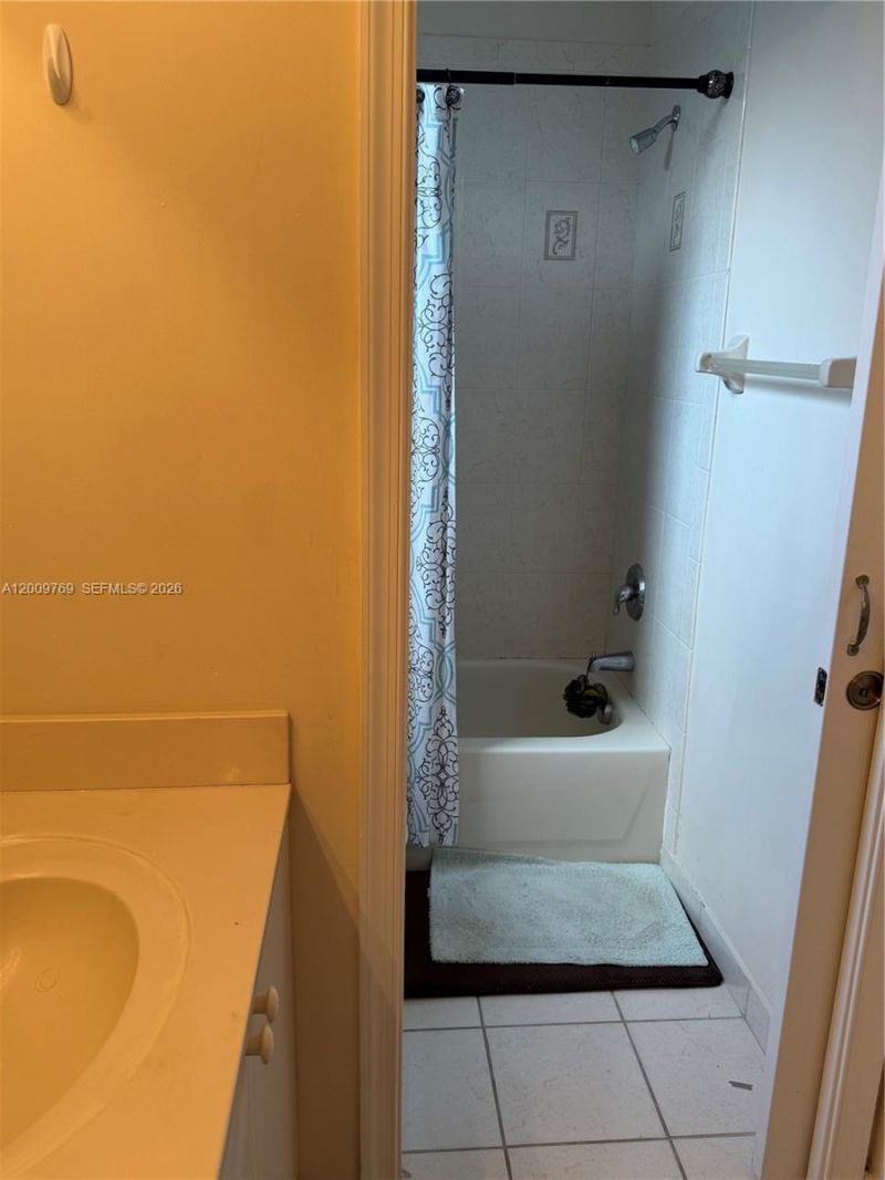 3955 NE 13th Dr , Homestead, FL 33033 Photo