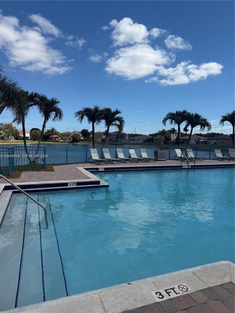 3955 NE 13th Dr , Homestead, FL 33033 Photo