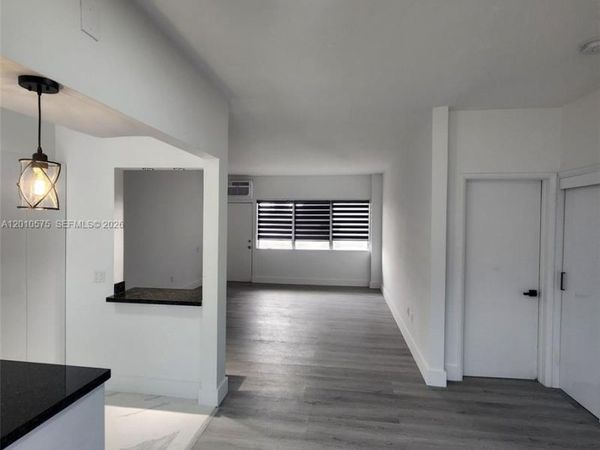 2101 Normandy Dr , Unit 312A, Miami Beach, FL 33141