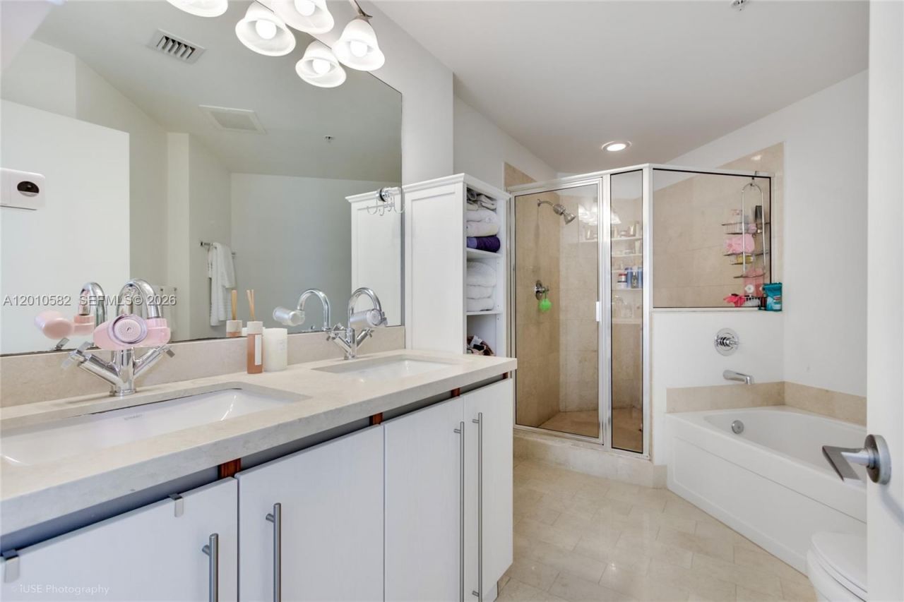 79 SW 12th St , Unit 2306-S, Miami, FL 33130 Photo