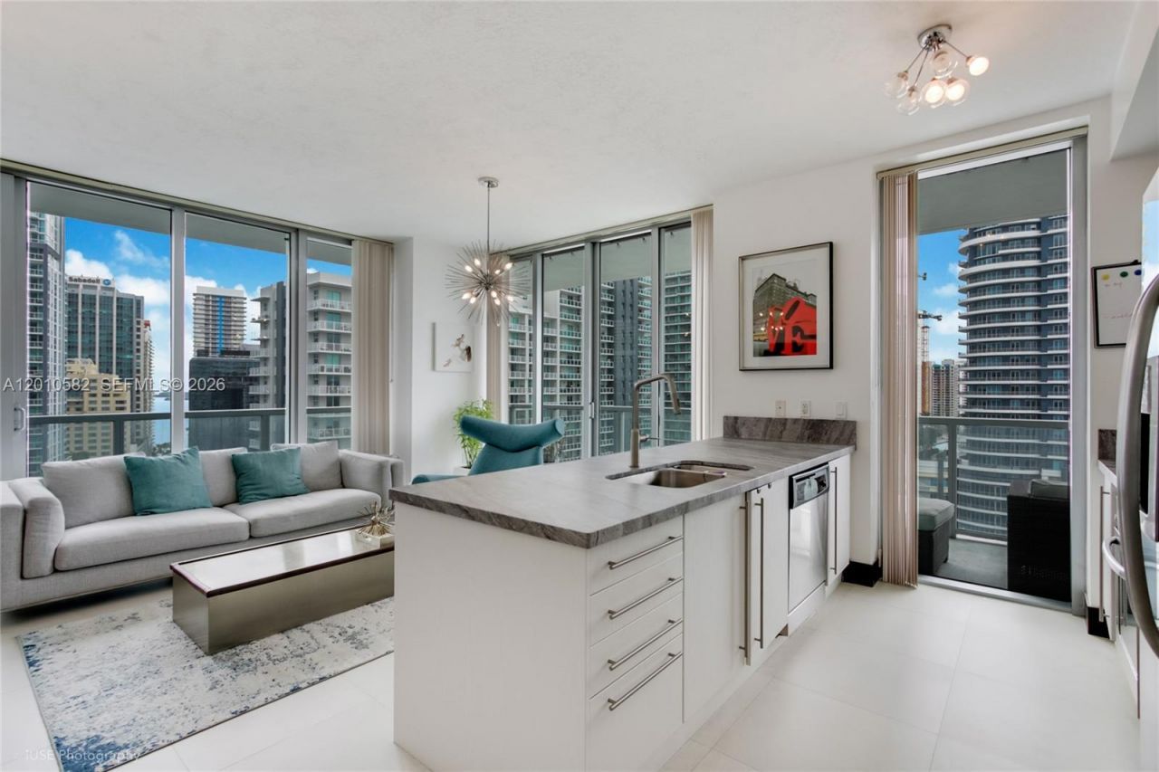 79 SW 12th St , Unit 2306-S, Miami, FL 33130 Photo