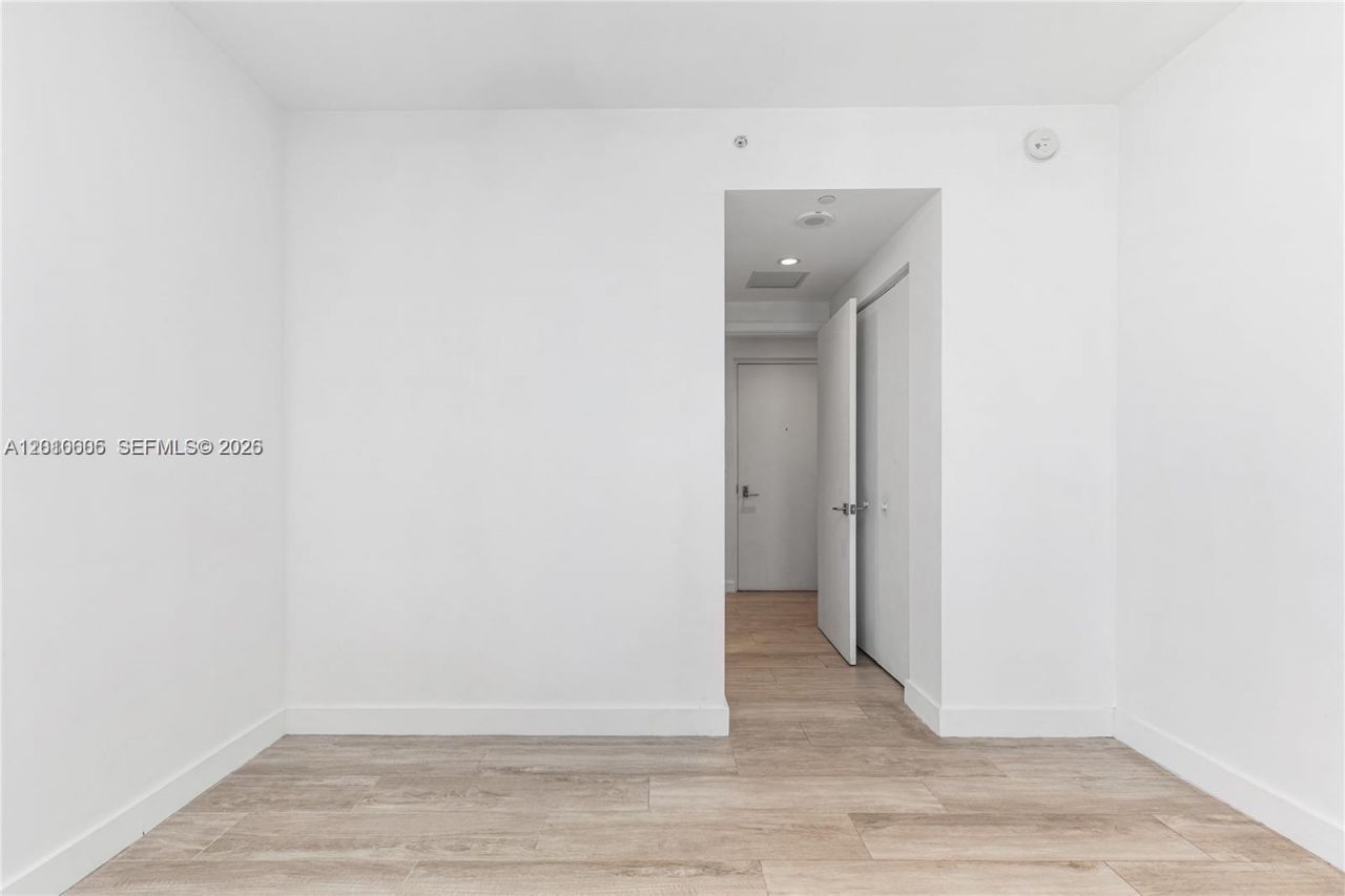 55 SW 9 St , Unit 1208, Miami, FL 33130 Photo