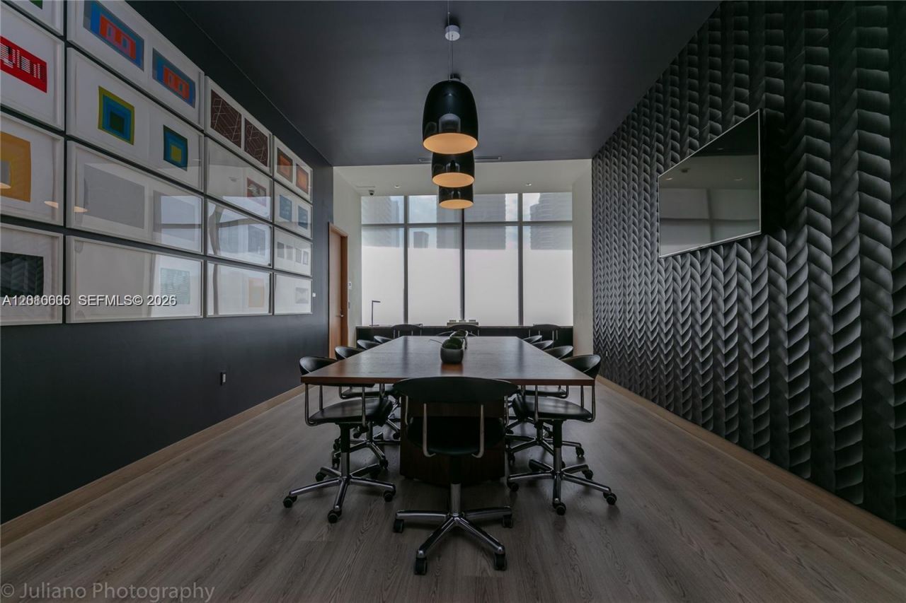 55 SW 9 St , Unit 1208, Miami, FL 33130 Photo