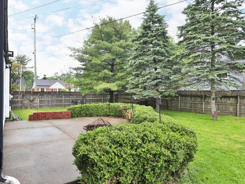 165 Morse Road , Columbus, OH 43214 Photo 28