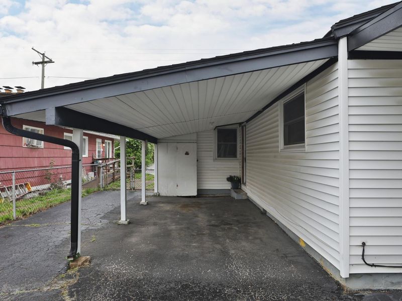 165 Morse Road , Columbus, OH 43214 Photo 33