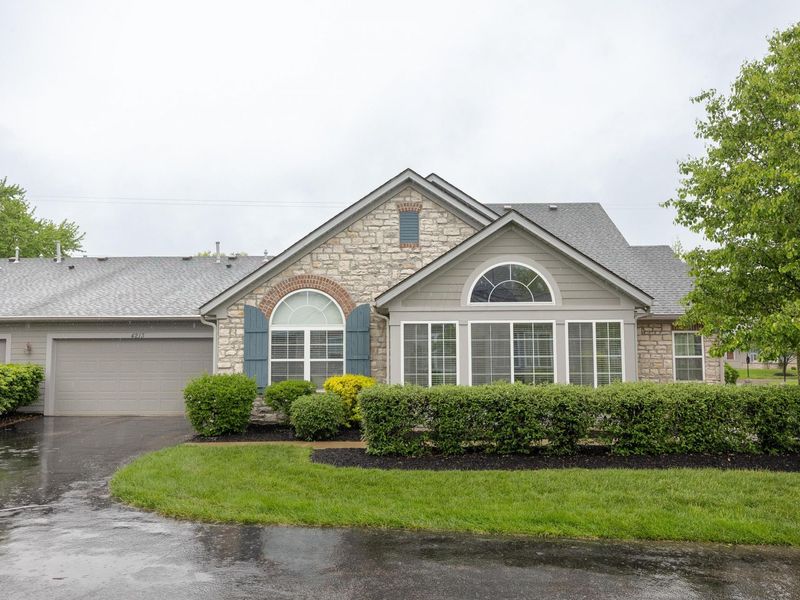 4213 Cobbler Road , Unit 14, New Albany, OH 43054 Photo 2