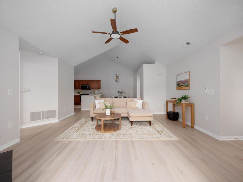 4213 Cobbler Road , Unit 14, New Albany, OH 43054 Photo 8