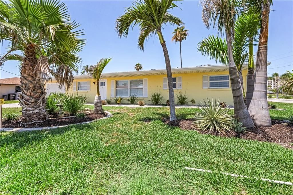 2 Fairview Blvd , Fort Myers Beach, FL 33931 Photo