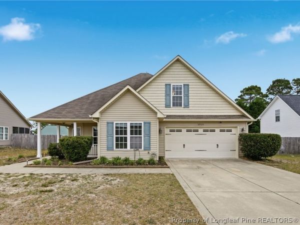 3925 Princess Amelia Lane, Hope Mills, NC 28348