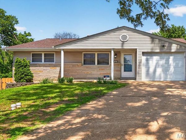 25 Oakes Drive , Crystal City, MO 63019