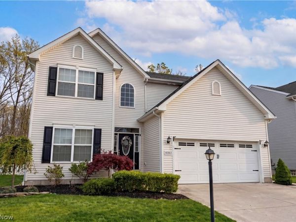 10363 Redbud Drive, Aurora, OH 44202