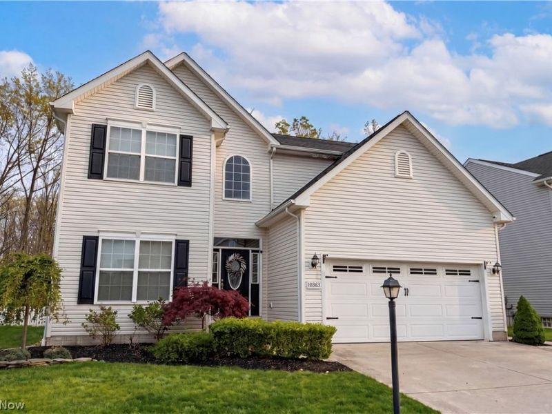 10363 Redbud Drive, Aurora, OH 44202 Photo 1