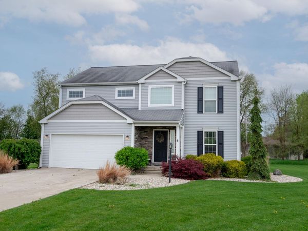 69218 Sundance Drive, Edwardsburg, MI 49112