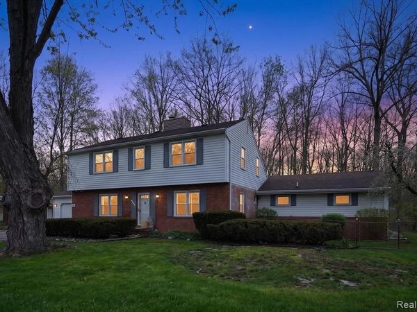 6225 Sierra Pass , Flint Twp, MI 48532