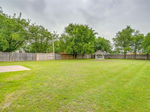 8613 Silver Creek Road, White Settlement, TX 76108