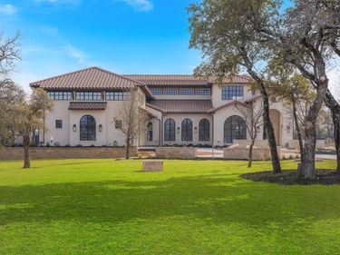 10717 Arrowhead Point Drive, Fort Worth, TX 76179