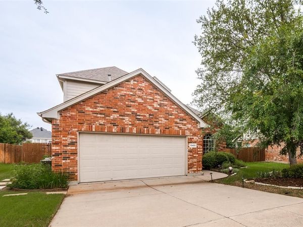 10400 Vintage Drive , Fort Worth, TX 76244