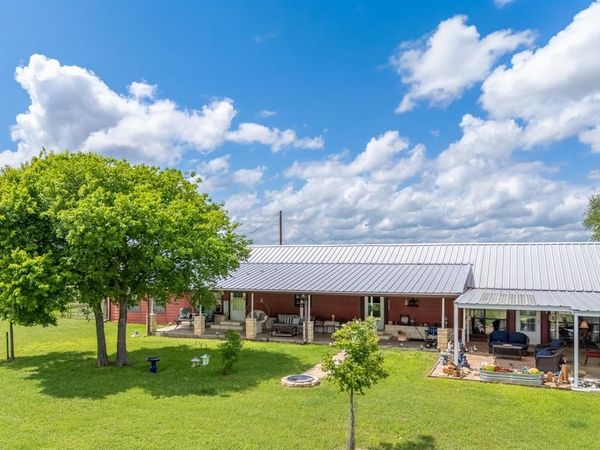 1360 W US Hwy 84 Highway, Mullin, TX 76864