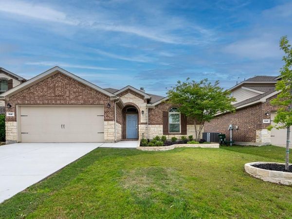 1041 N Churchill Drive, Fate, TX 75189