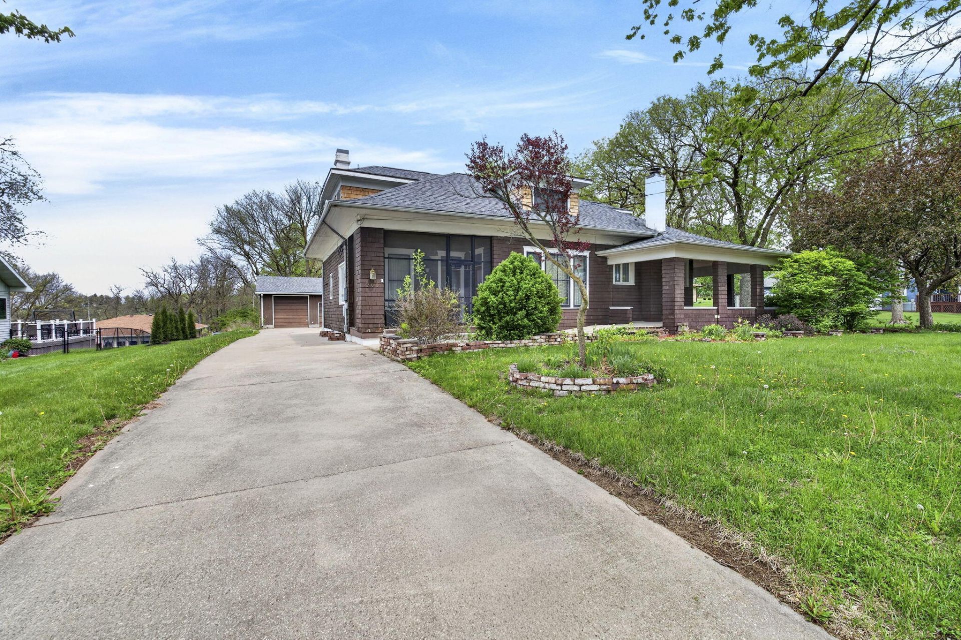 208 E Mill Street, Avoca, IA 51521 Main Photo