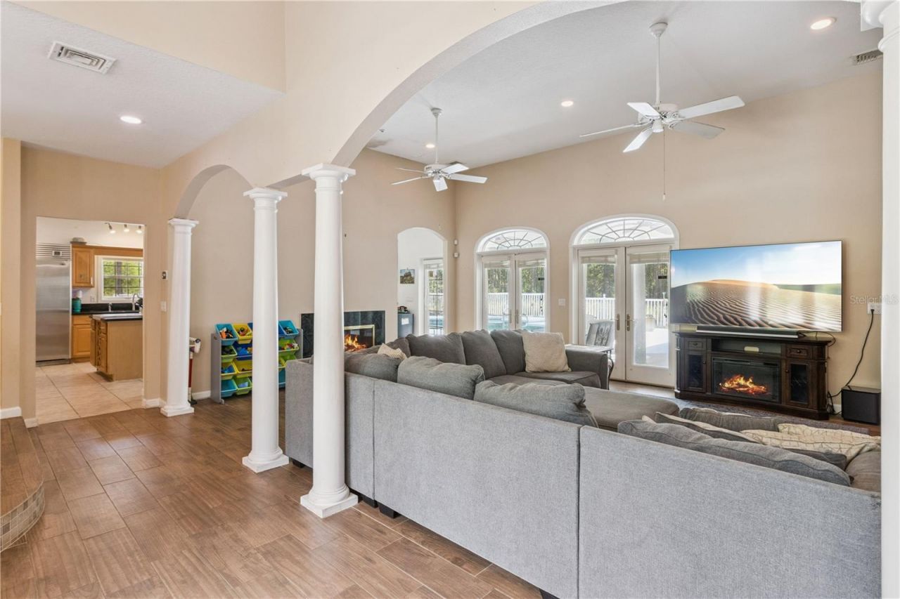 225 Limpkin Lane, Frostproof, FL 33843 Photo