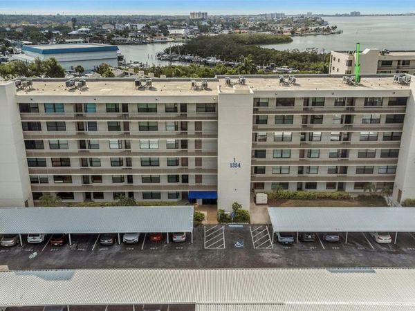 1324 PASADENA AVENUE S, Unit 607, SOUTH PASADENA, FL 33707