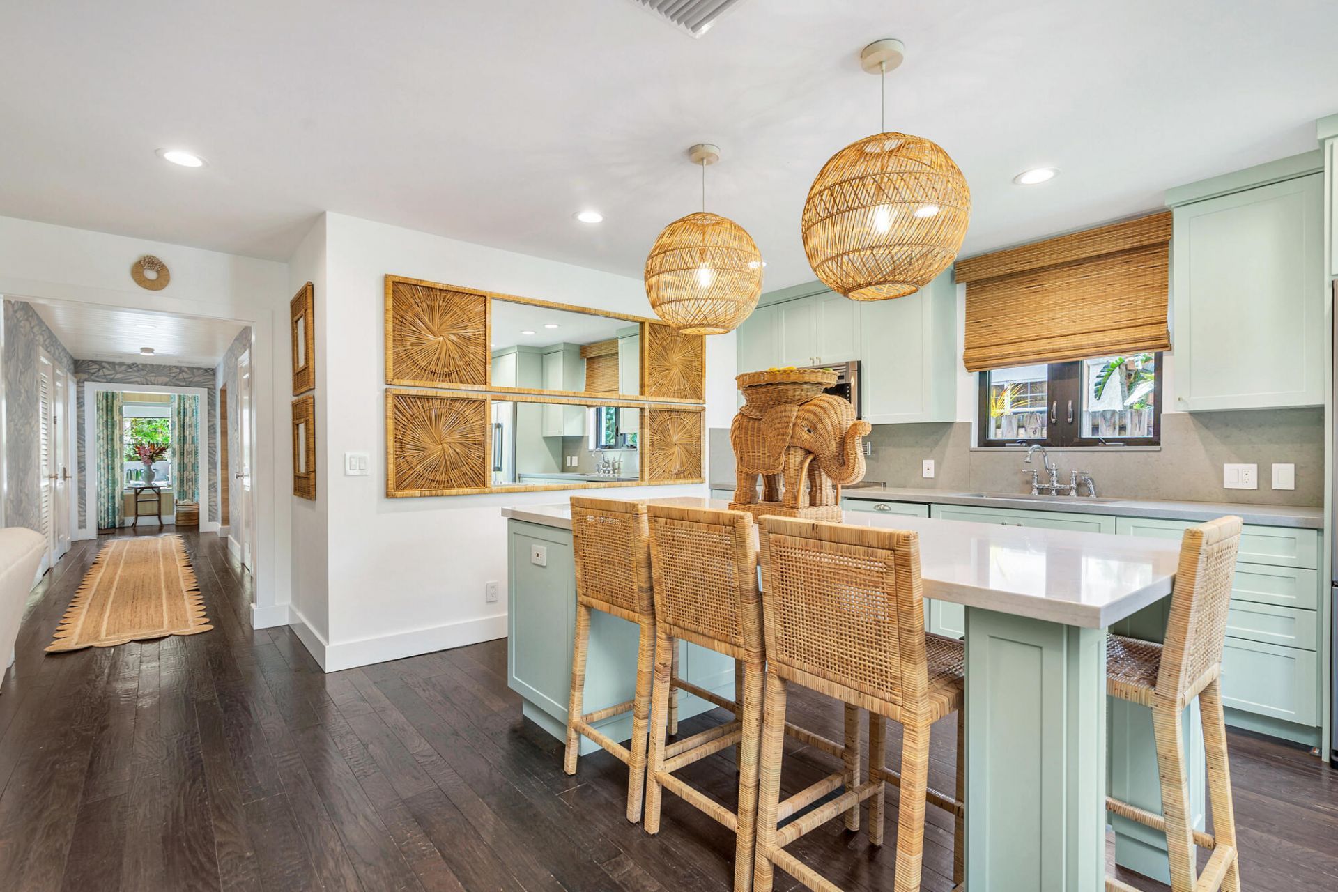 3210 Vincent Road, West Palm Beach, FL 33405 Photo