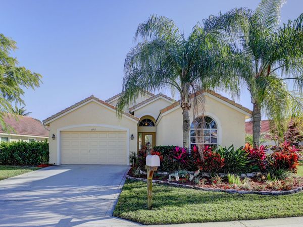 1592 Carriage Brooke Drive, Wellington, FL 33414