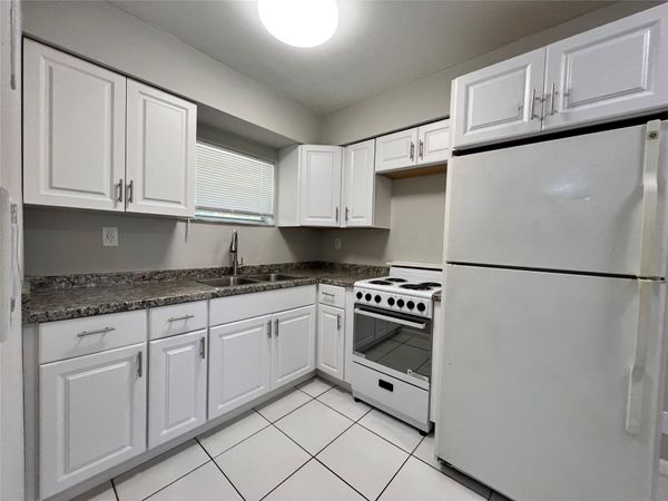 121 SW 15th Street, Unit C, Pompano Beach, FL 33060