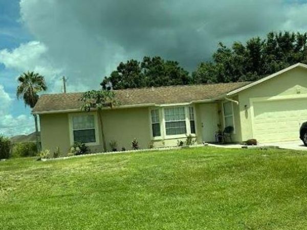 3912 SW Mccrory Street, Port St. Lucie, FL 34953