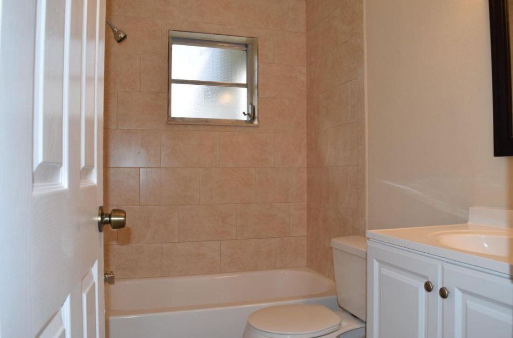 1652 SE Floresta Drive, Port Saint Lucie, FL 34983 Photo