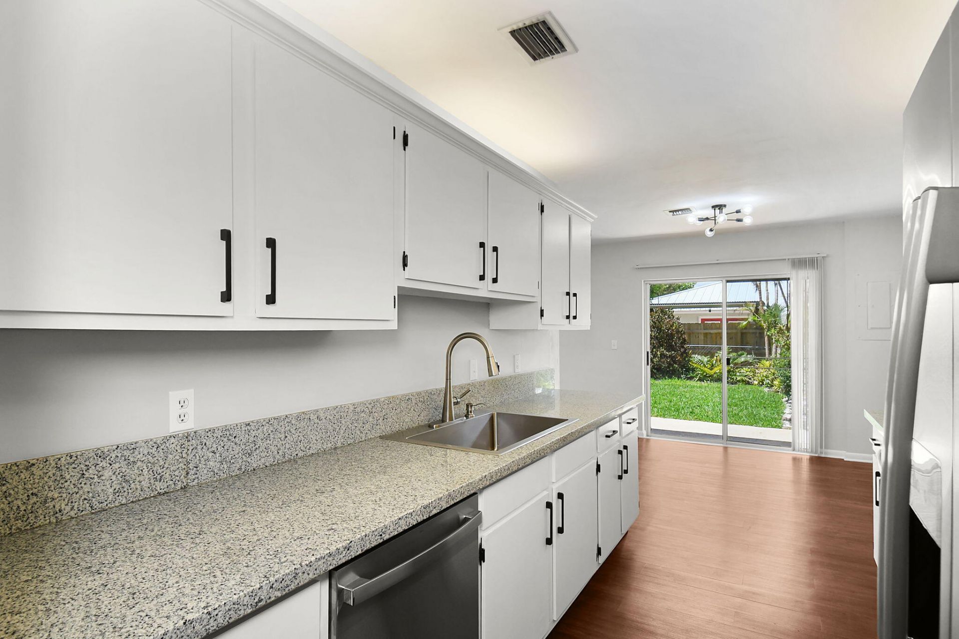 9040 SE Hobe Ridge Avenue, Hobe Sound, FL 33455 Photo