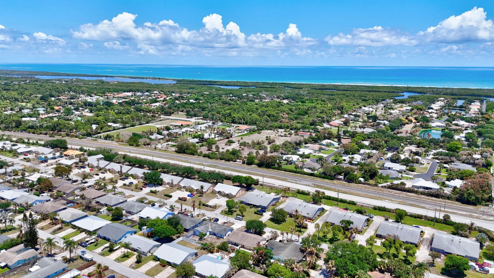 9040 SE Hobe Ridge Avenue, Hobe Sound, FL 33455 Photo